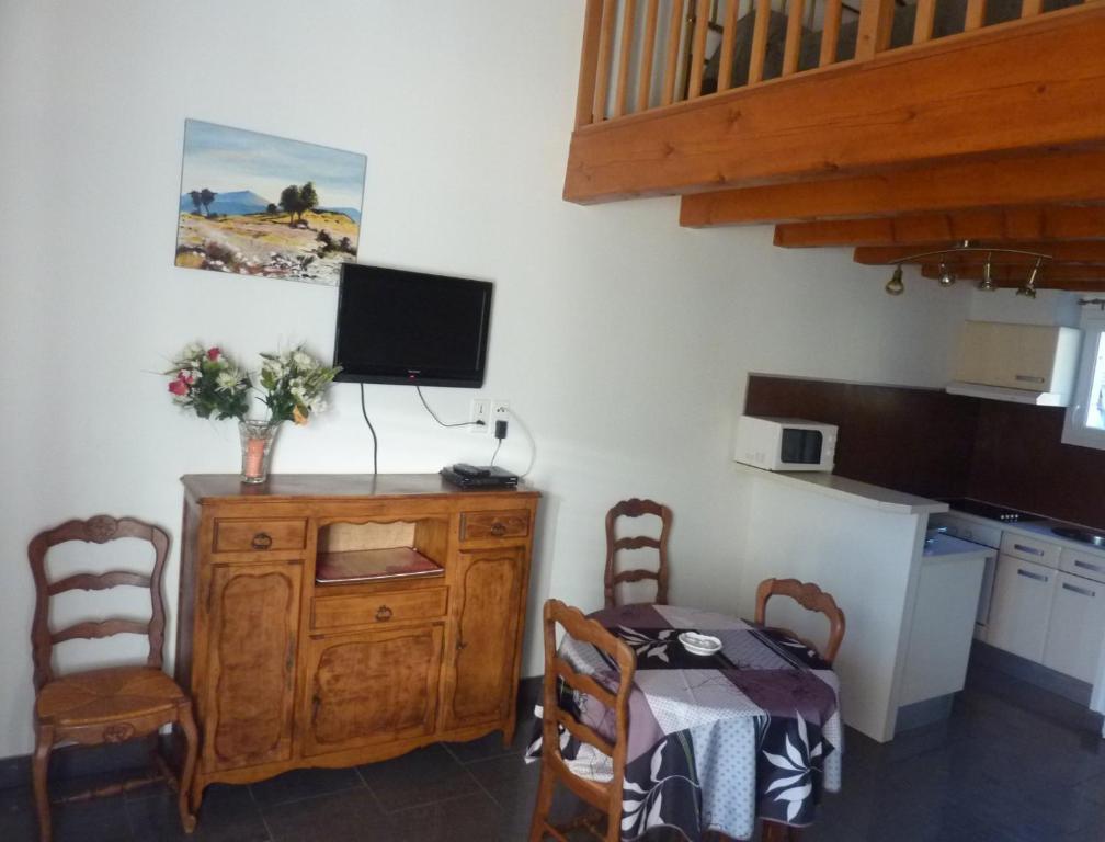 Appart'Hotel Les Rochers Auriol Camera foto