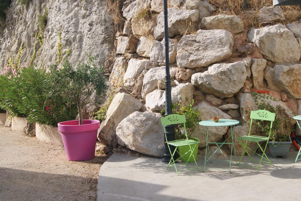 Appart'Hotel Les Rochers Auriol Esterno foto