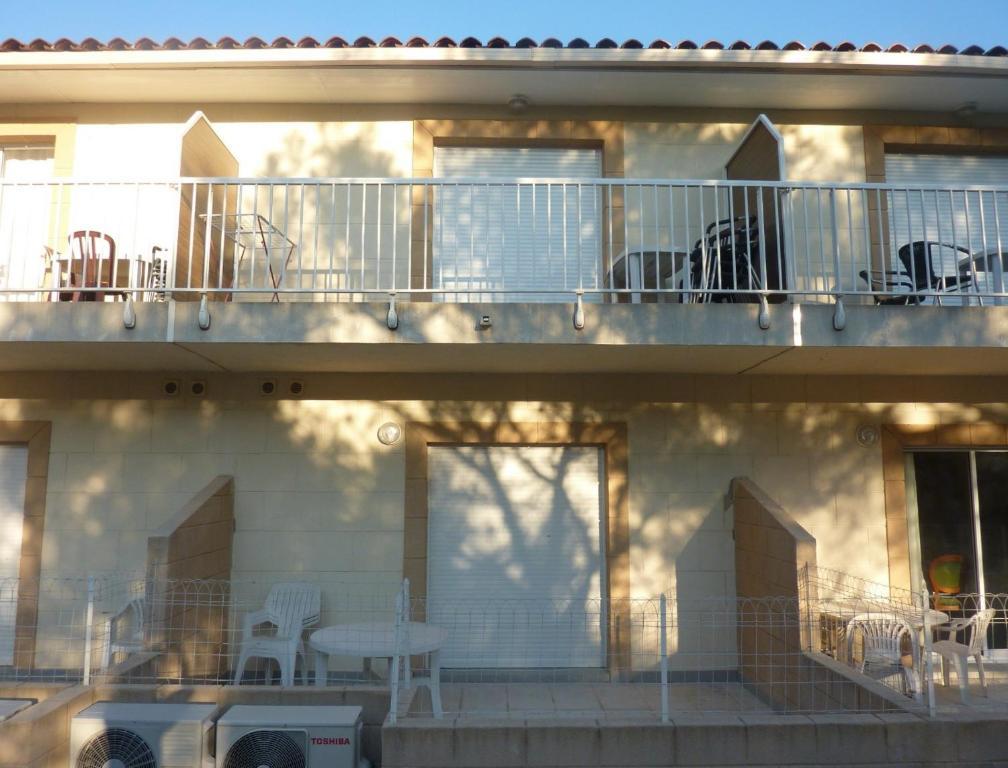 Appart'Hotel Les Rochers Auriol Esterno foto