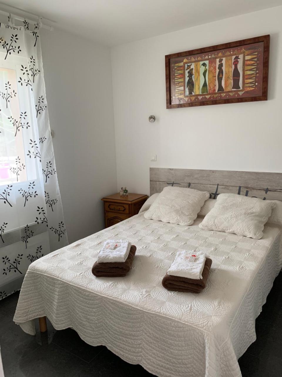Appart'Hotel Les Rochers Auriol Esterno foto