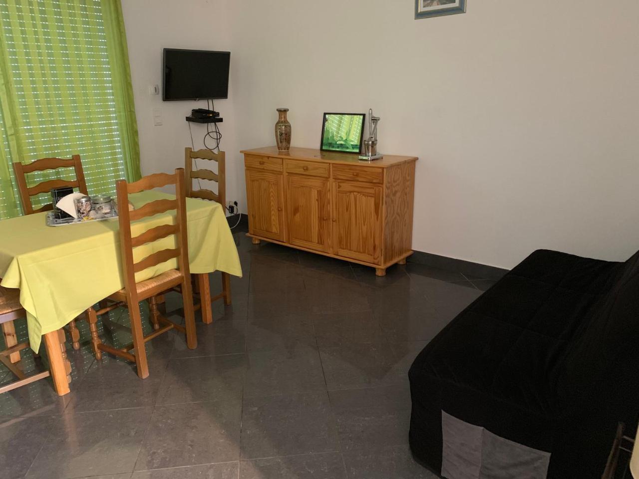 Appart'Hotel Les Rochers Auriol Esterno foto